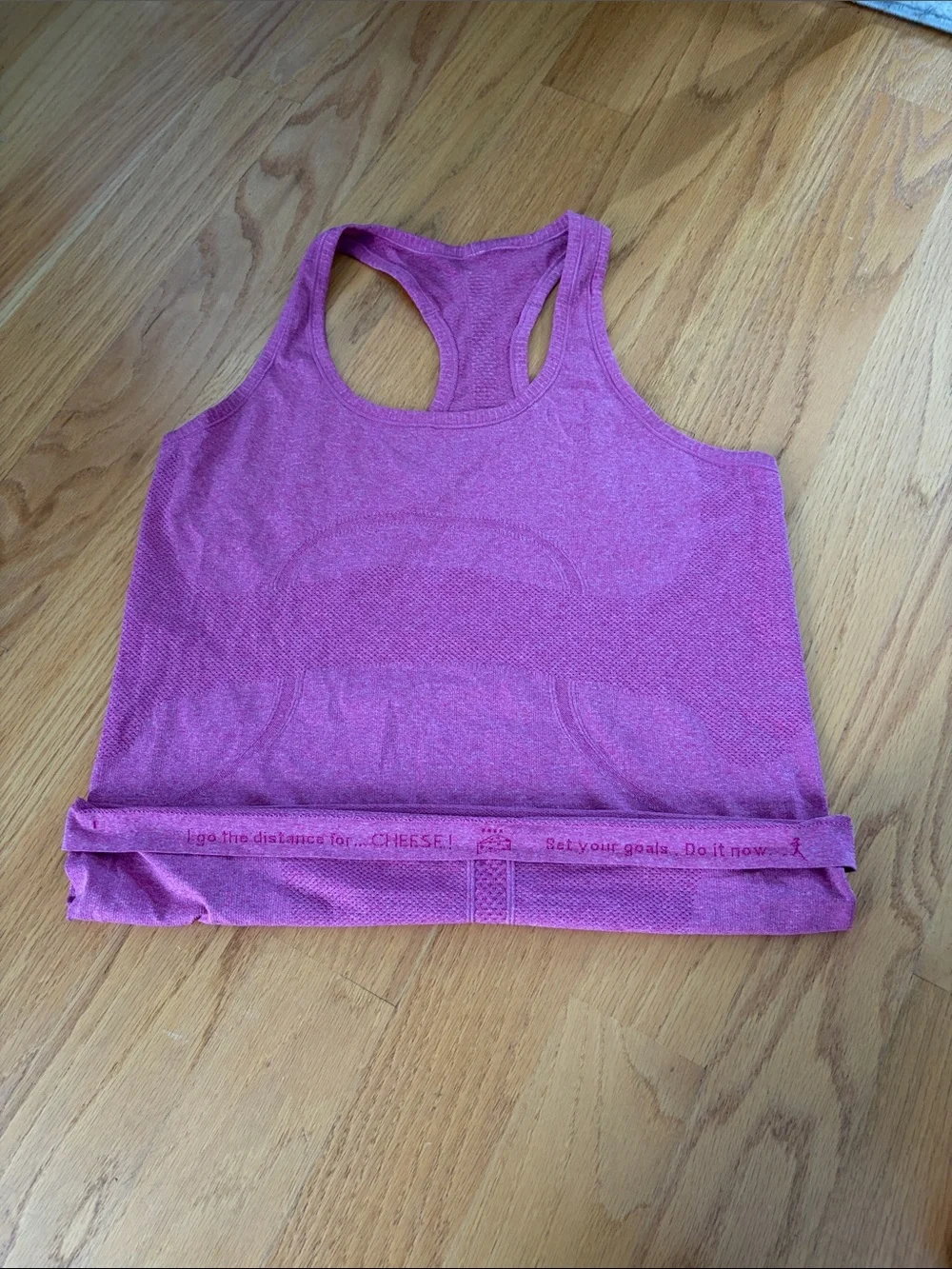 Lululemon Swiftly Tech Racerback Tank Top size 10 pink